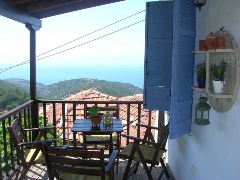 Athina'S House Guest House Skala Sotiros Exterior photo
